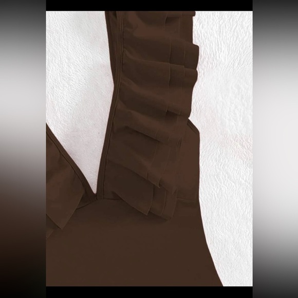 One piece bathing suit, or bodysuit - Picture 5 of 16